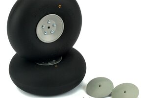 Dubro 4 1/2" Diameter Big Wheels 2/pkg