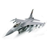 Tamiya TAM60315 1/32 Lockheed Martin F-16CJ Blk 50