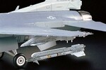 Tamiya TAM60315 1/32 Lockheed Martin F-16CJ Blk 50