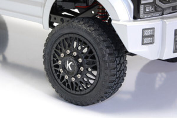 CEN Racing CEG8983  Ford F450 1/10 4WD Solid Axle RTR Truck - Silver Mercury CEN Racing officially licensed FORD F450 SD 1/10 4WD RTR Custom Truck DL-Series. True 1/10 scale RTR.  ESC-40A WP-1040-Brushed (Powered by HobbyWing):