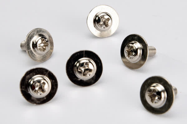 Traxxas 3185X Screws, 3x8mm washerhead machine (large head for motor mount) (6)