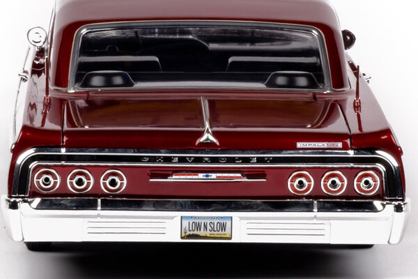 Redcat Racing RER13525 Redcat SixtyFour RC Car - 1:10 1964 Chevrolet Impala Hopping Lowrider