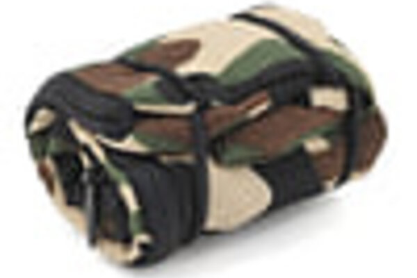 Yeah Racing YEA-YA-0451  Yeah Racing 1/10 Crawler Scale Camping Accessory (Camouflage Sleeping Bag)