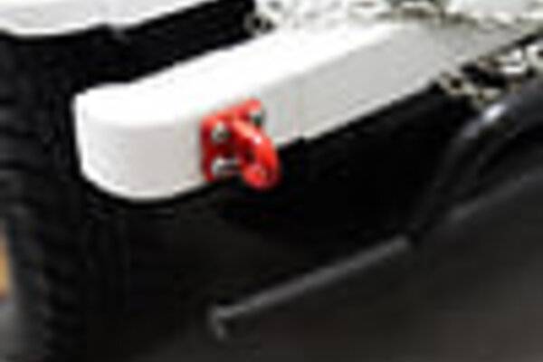 Yeah Racing YEA-YA-0462RD  Yeah Racing Four Bolt Tow Ring (Red) (2)