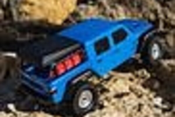 Axial Racing AXI00005T2  1/24 SCX24 Jeep JT Gladiator 4WD Rock Crawler Brushed RTR, Blue