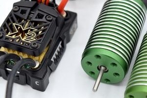 Castle Creations CSE010-0169-02  Mamba Mirco X2, 16.8V, WP Sensored ESC with 0808-5300KV Motor Combo