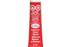 TESTORS Plastic Cement 5/8 oz
