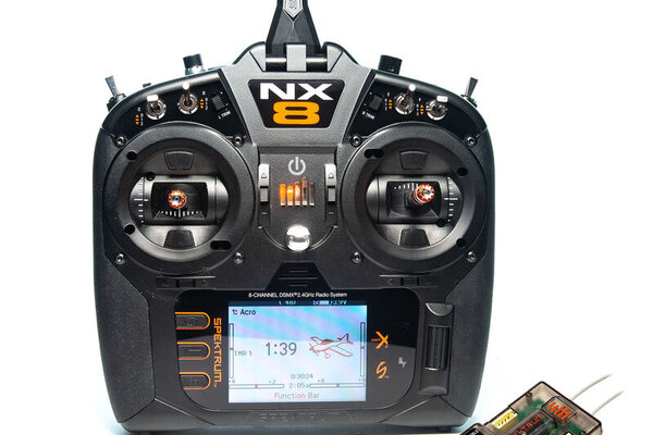 SPEKTRUM SPM8200  NX8 8-Channel DSMX Transmitter with AR8020T Telemetry Receiver