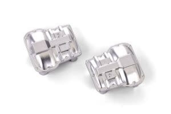 Traxxas 9738-SATIN  Axle cover, front or rear (satin chrome) (2)