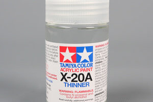 Tamiya TAM81030  Tamiya X-20A Acrylic/Poly Paint Thinner (46ml)