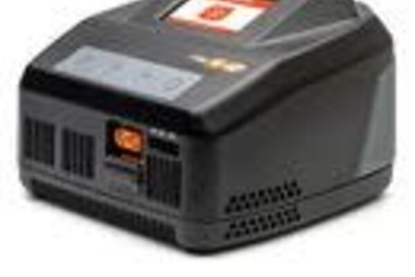 SPEKTRUM SPMXC2080   S1100 G2 1x100W AC Smart Charger