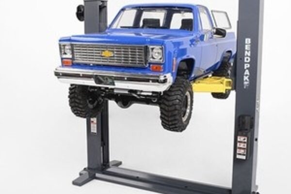 RC4WD RC4ZX0052  1/10 BendPak XPR-9S Two-Post Auto Lift
