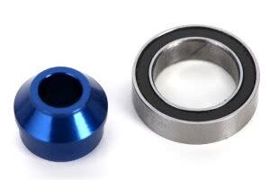Traxxas 6893X Bearing adapter, 6160-T6 aluminum (blue-anodized) (1)/10x15x4mm ball bearing (blue rubber sealed) (1) (for slipper shaft)