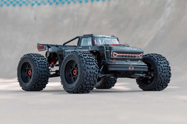 ARRMA 1/5 OUTCAST 8S EXB AVC 4X4 RTR Brushless Stunt Truck, Black