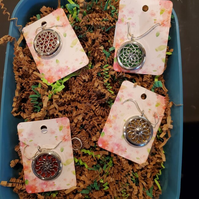 SI002 Essential Oil Necklace