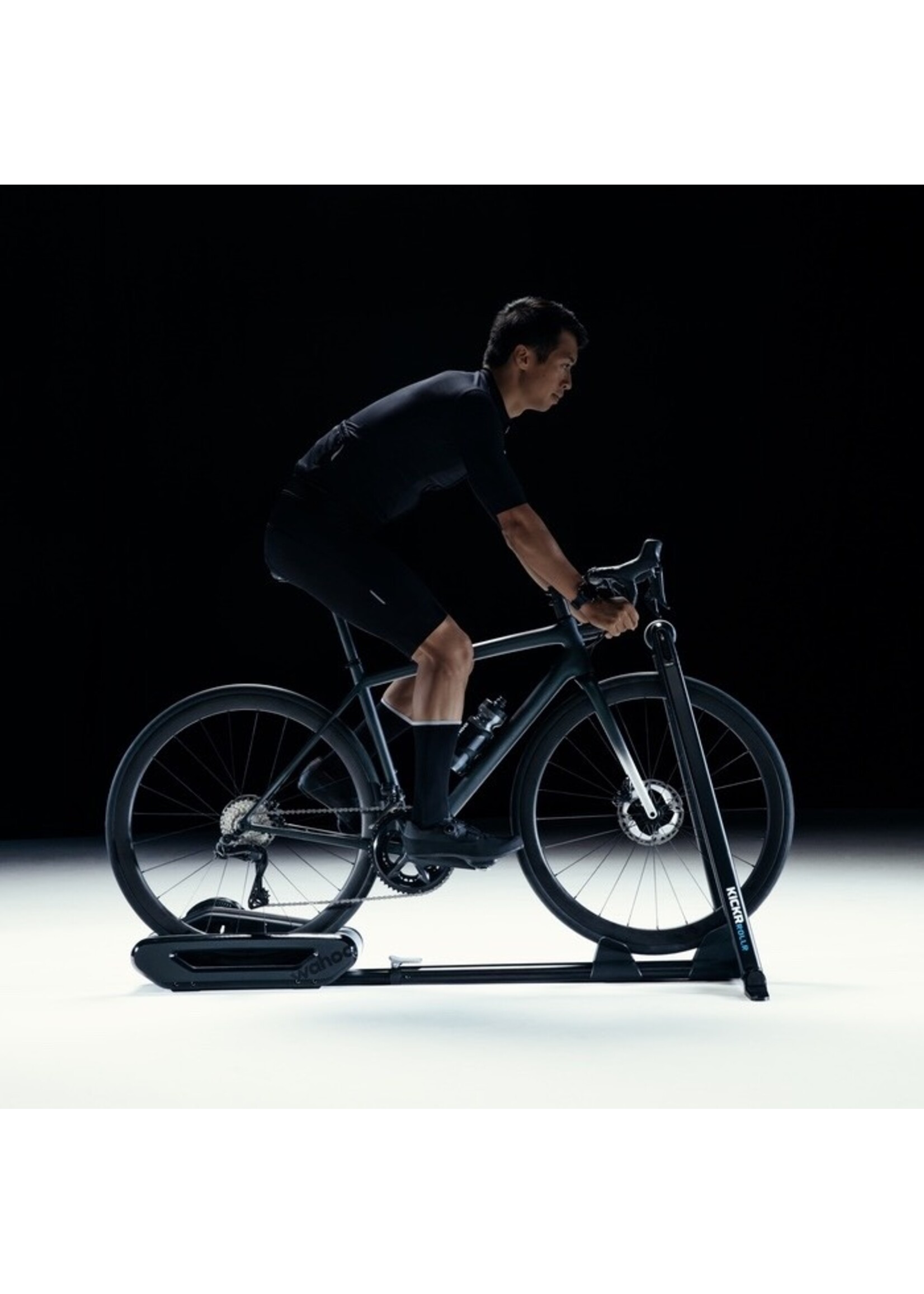 Wahoo KICKR ROLLR SMART BIKE ROLLER TRAINER