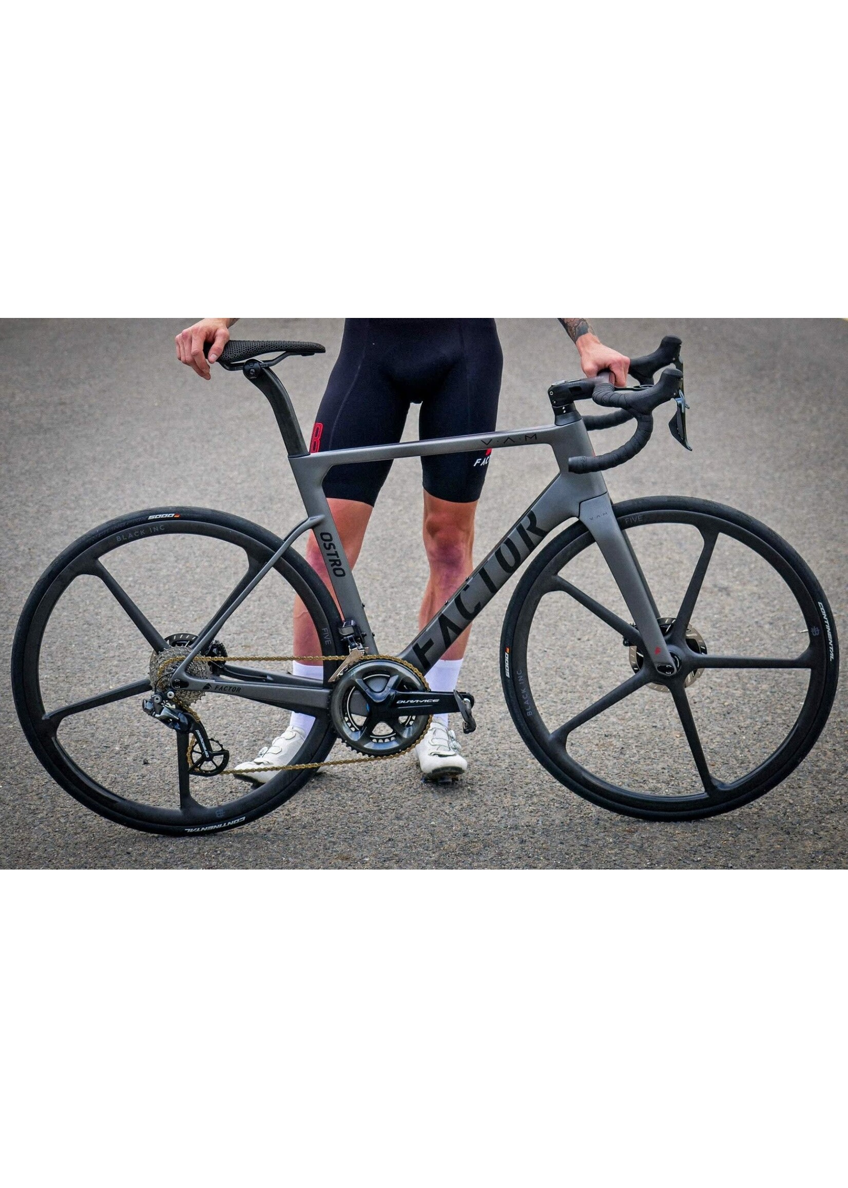 Black Inc BLACK FIVE CLINCHER + CERAMICSPEED ALL-ROAD DISC BRAKE V113 (SHIMANO)