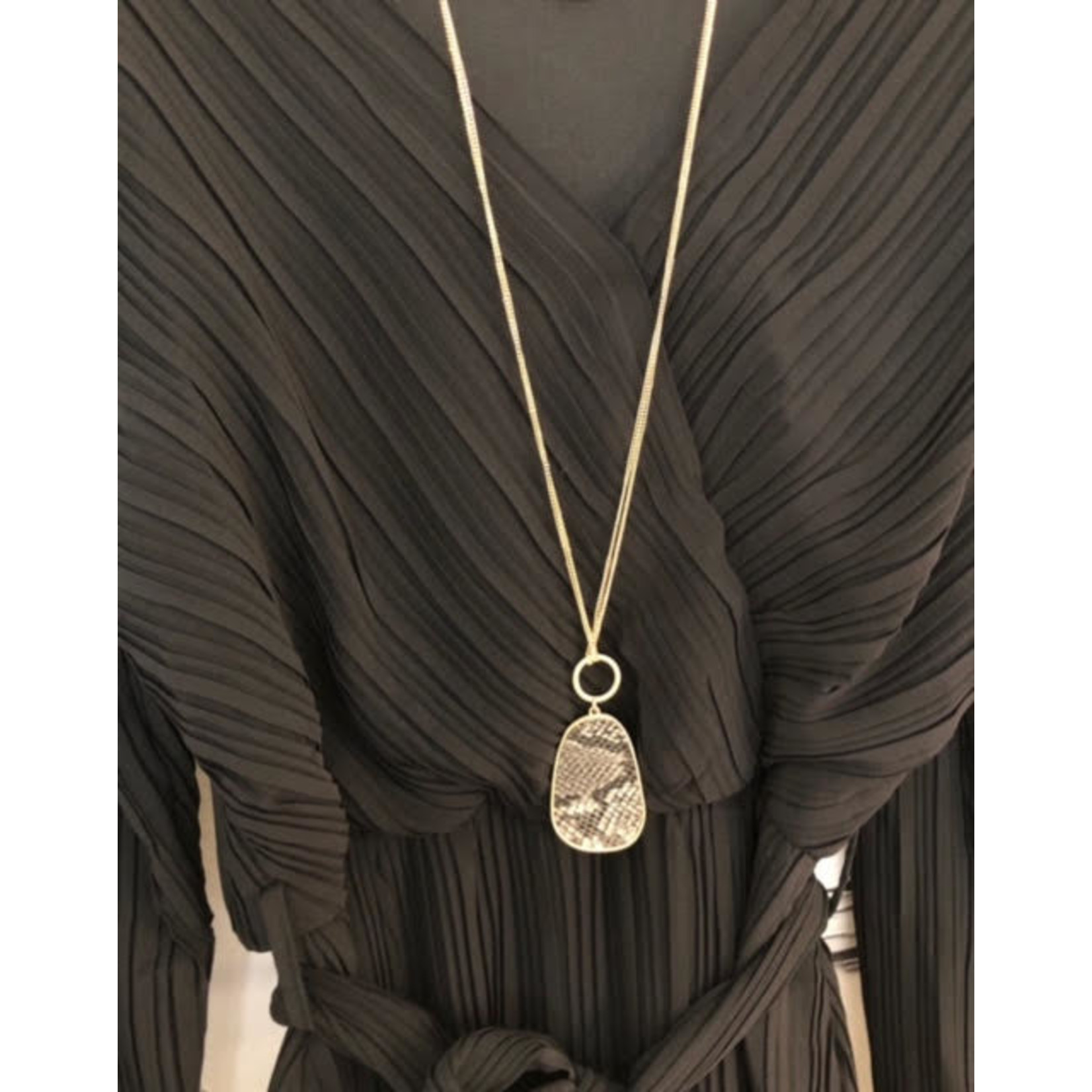 Elissa Pleated Long Sleeve Dress, black