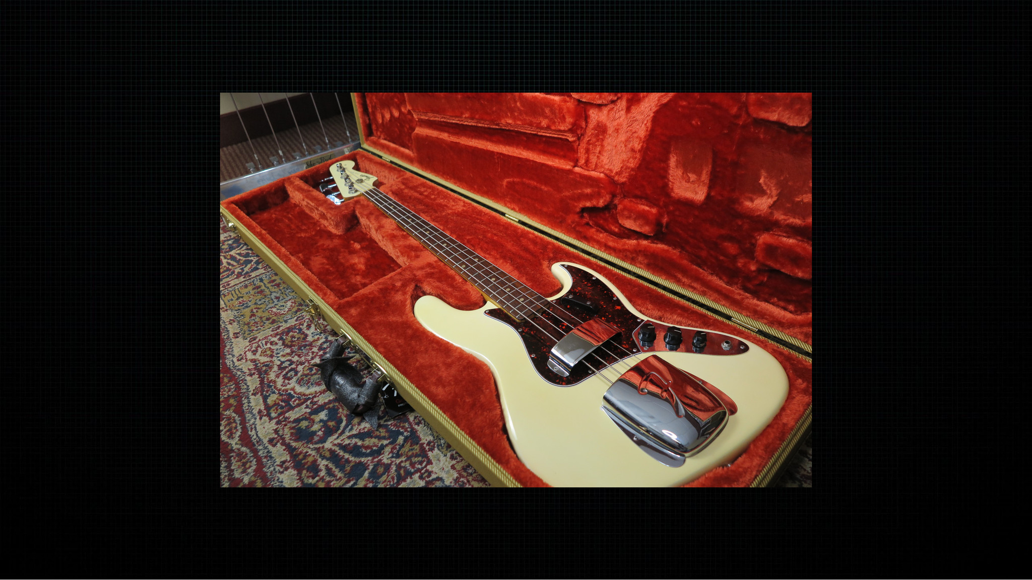 1965 Fender Jazz Bass Olympic White Refinished (Used)-9