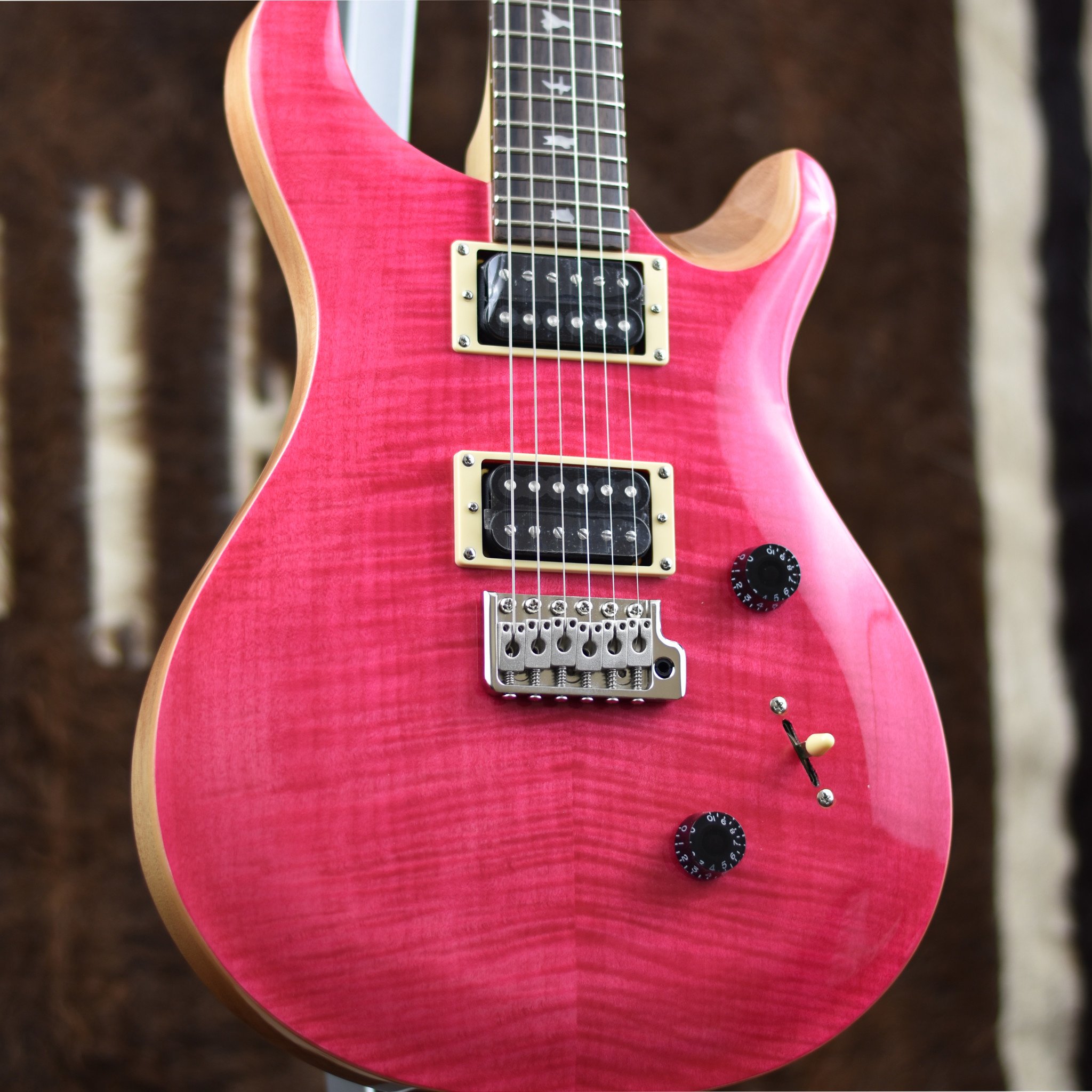 PRS SE Custom 24 Bonni Pink / Natural Back - Baltimore Music Company