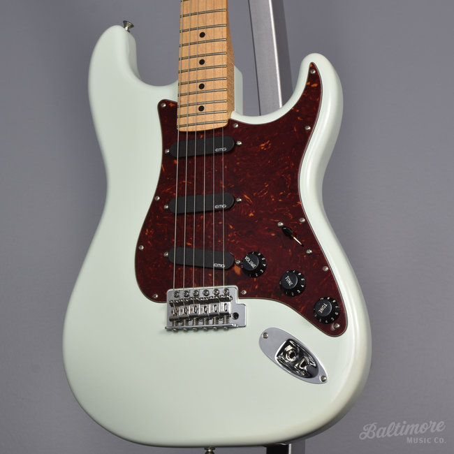Fender Deluxe Roadhouse Stratocaster (Used)
