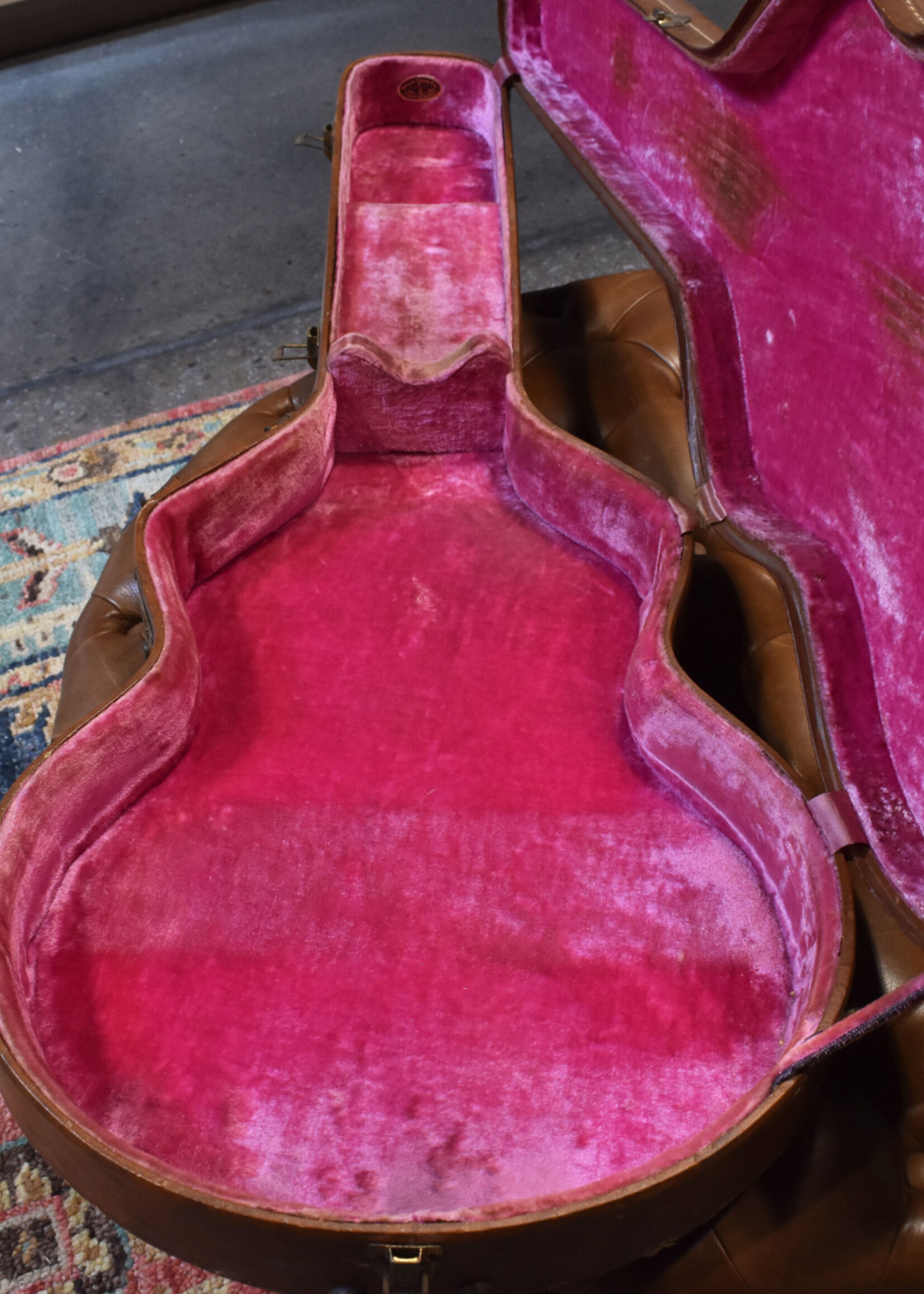 Lifton Stone Case Co. Hardshell Case for Gibson ES Style (Used)