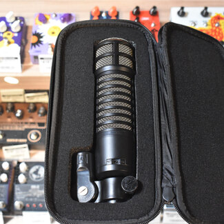 Electro-Voice Electro-Voice RE320 Variable‑D Dynamic Vocal & Instrument Microphone (Used)