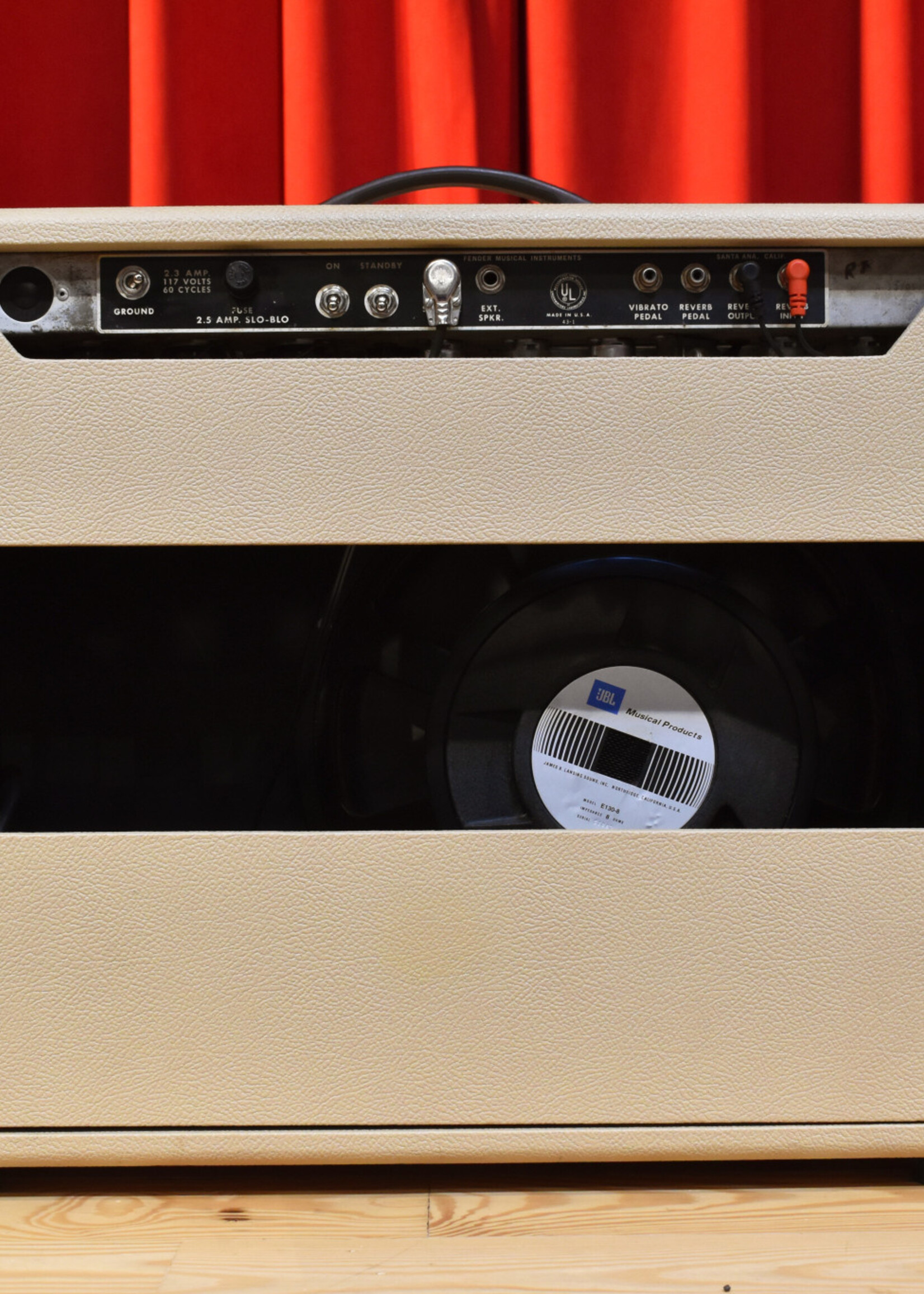 1968 Fender Twin Reverb - White