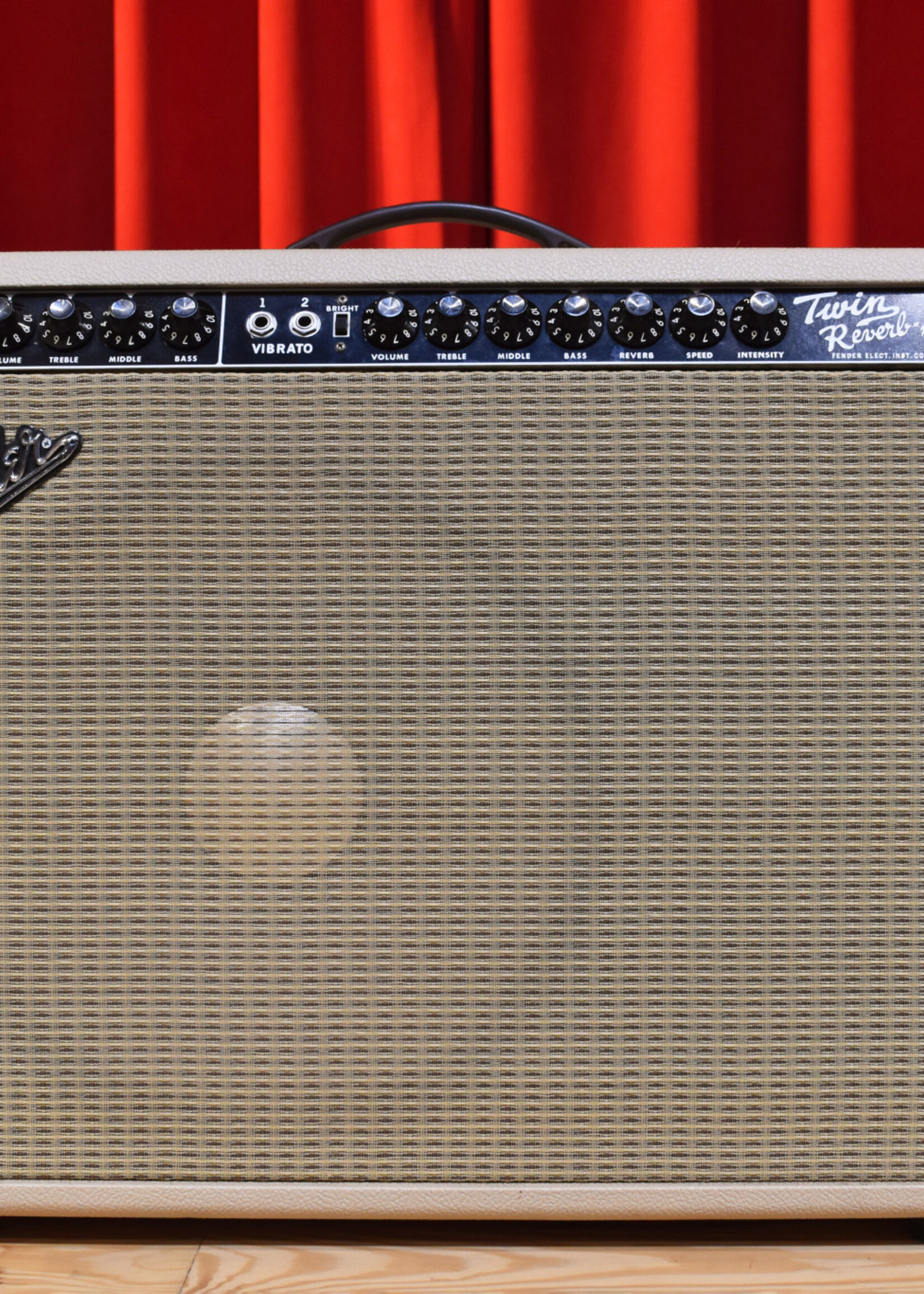 1968 Fender Twin Reverb - White