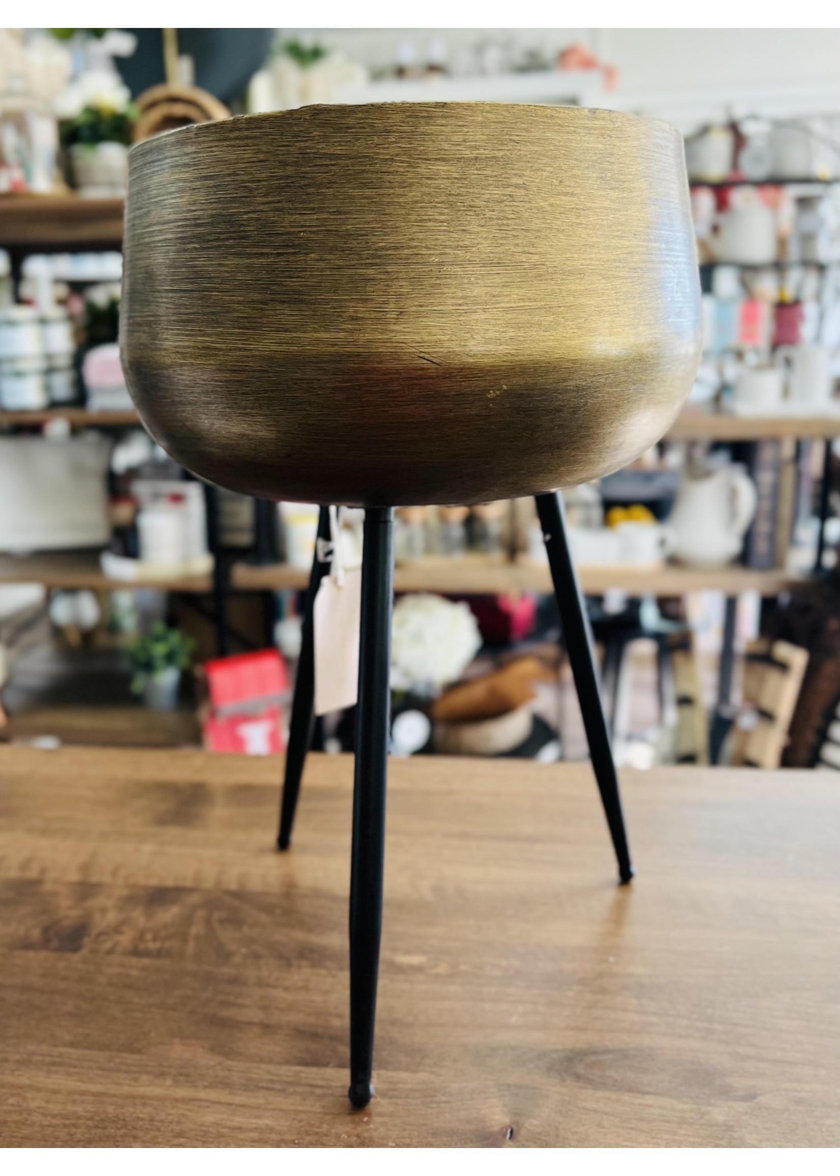 Metal Planter/with legs Antique Gold
