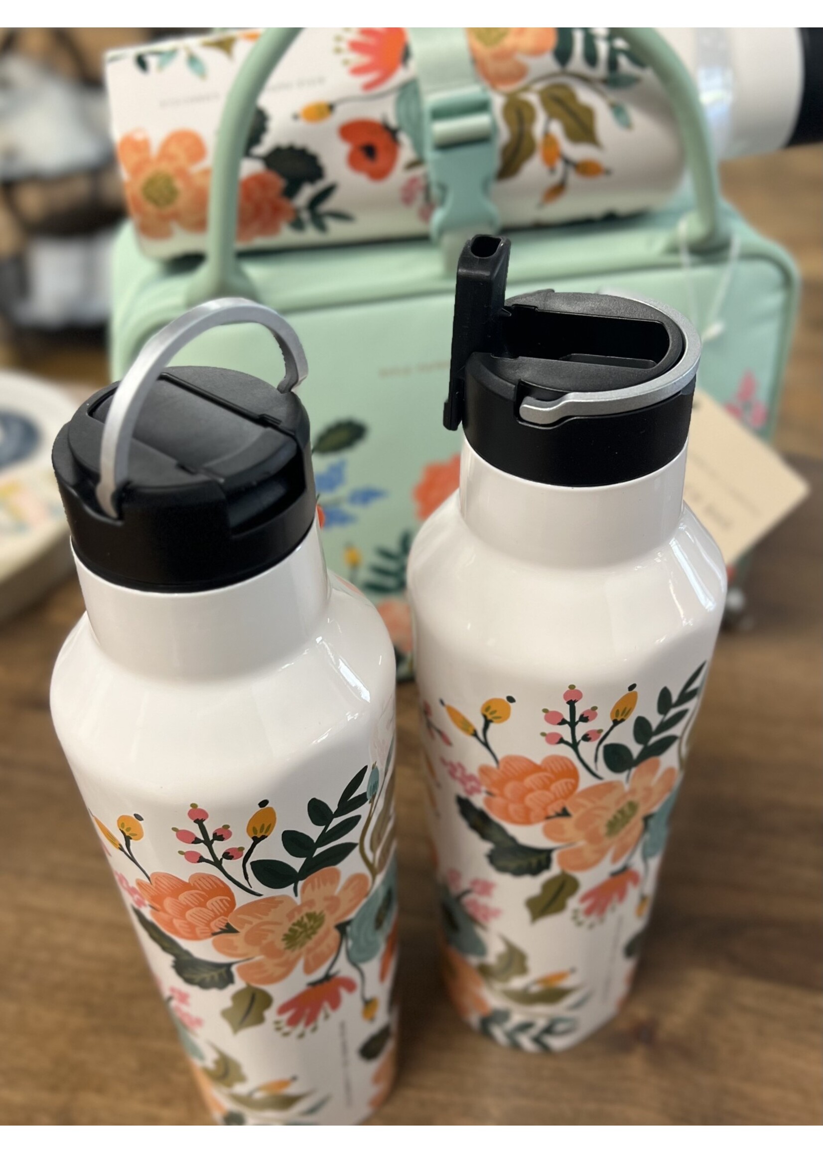 CORKCICLE Water Bottle Vacuum Insulated Stainless Steel Bottle 470ml  CANTEEN RIFLE PAPER CO. x Tapestry 16oz 