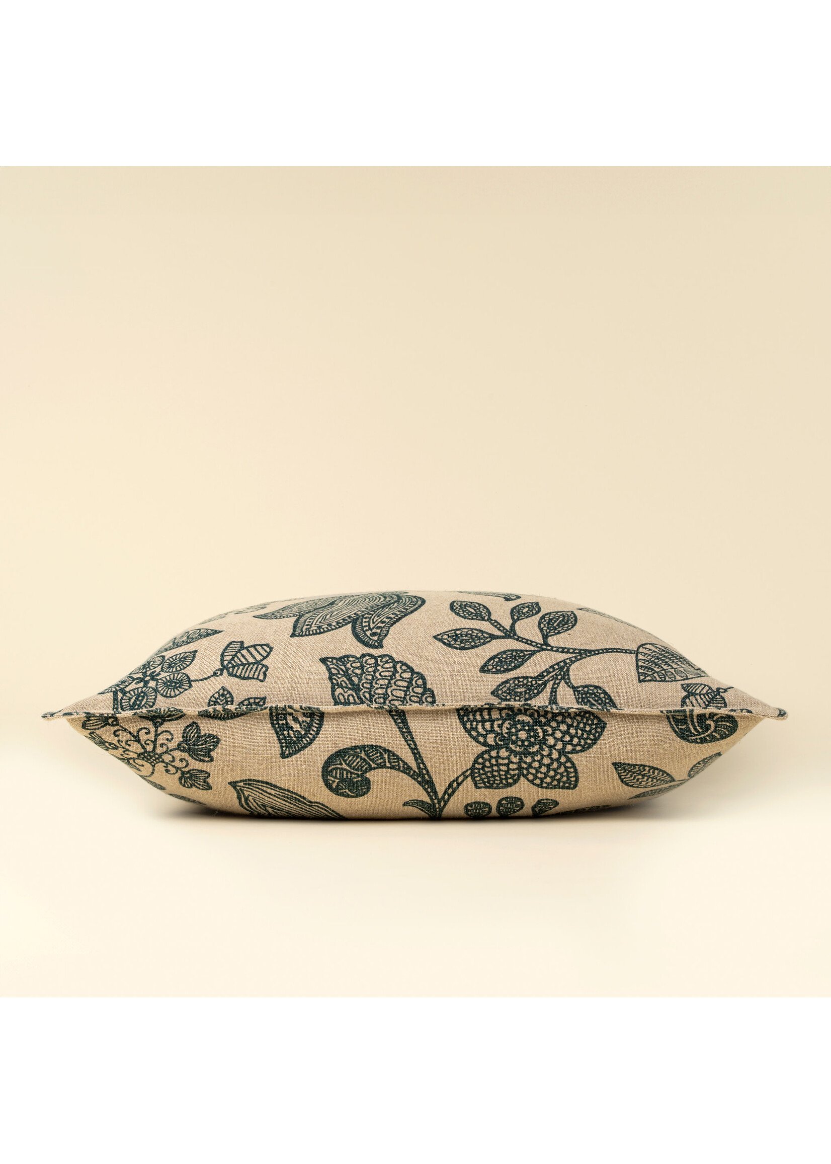Indaba 24x24 Arborea Linen Pillow Teal