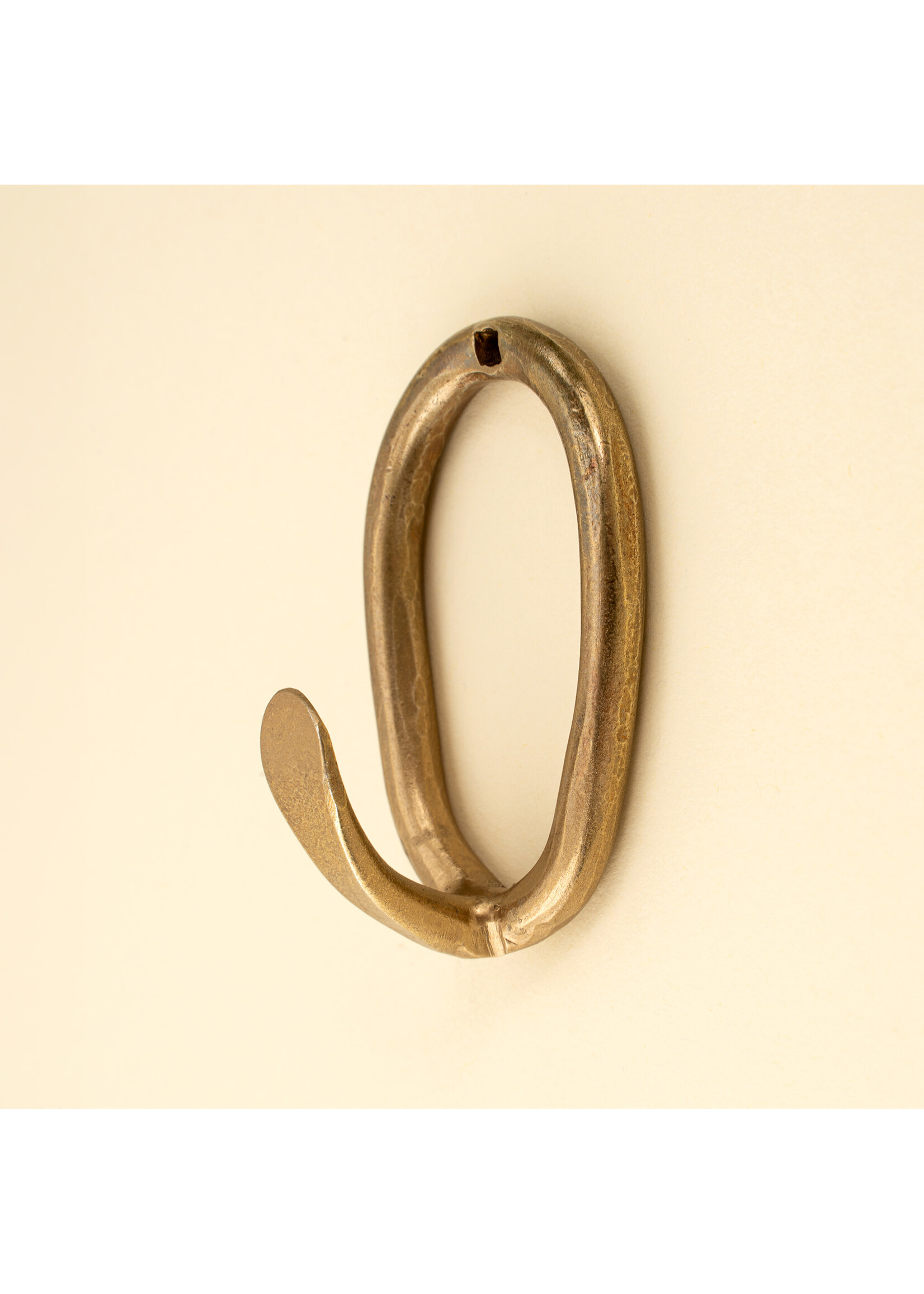 Indaba Luca Iron Hook Oval
