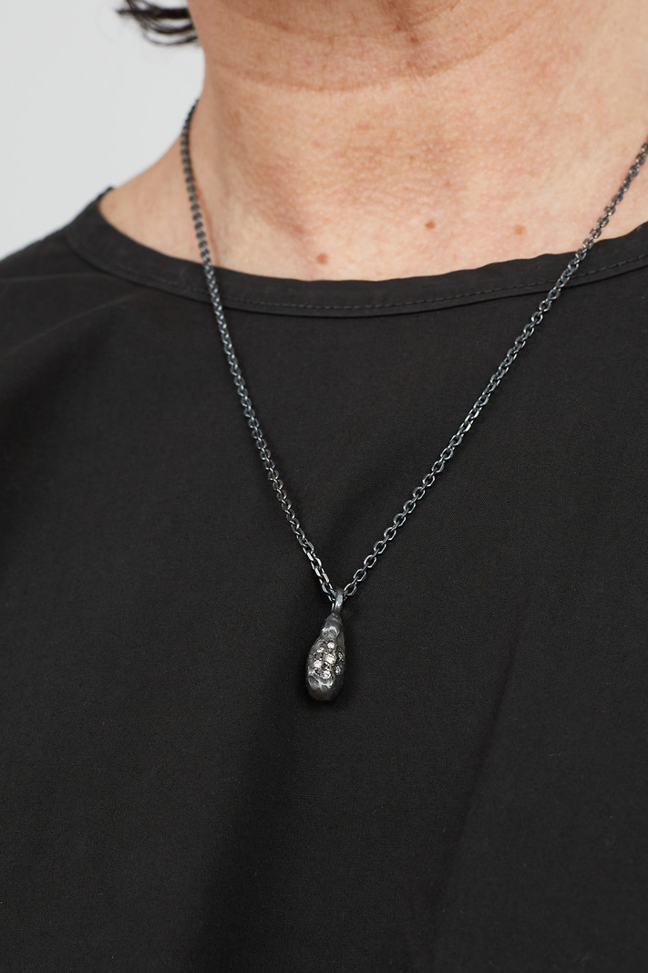 Gaspard Hex materia prima necklace with 7 diamond