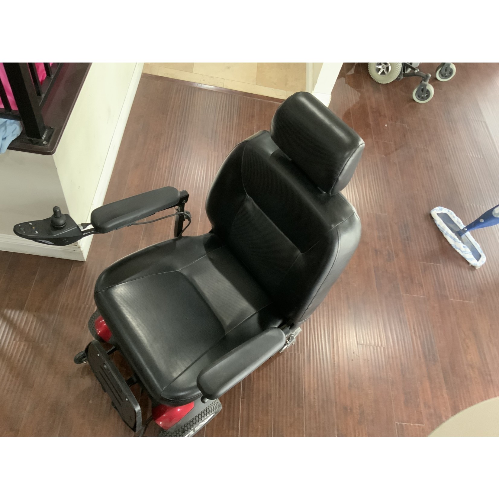 Drive Drive Titan Red Power Wheelchair 22”