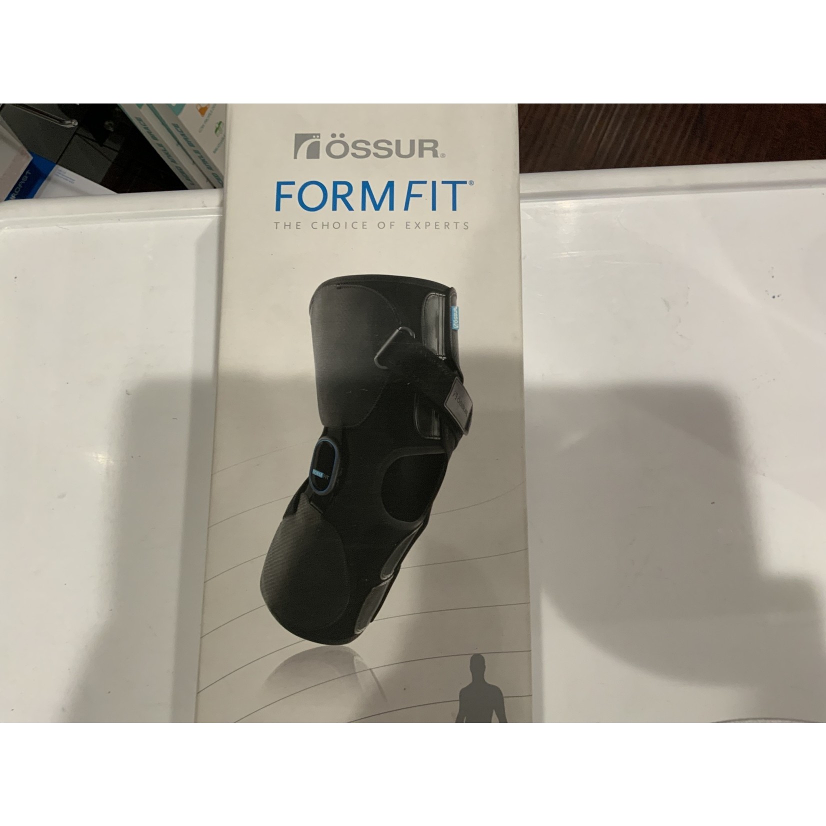 Formfit Knee OA Wrap  Medium Lateral Right