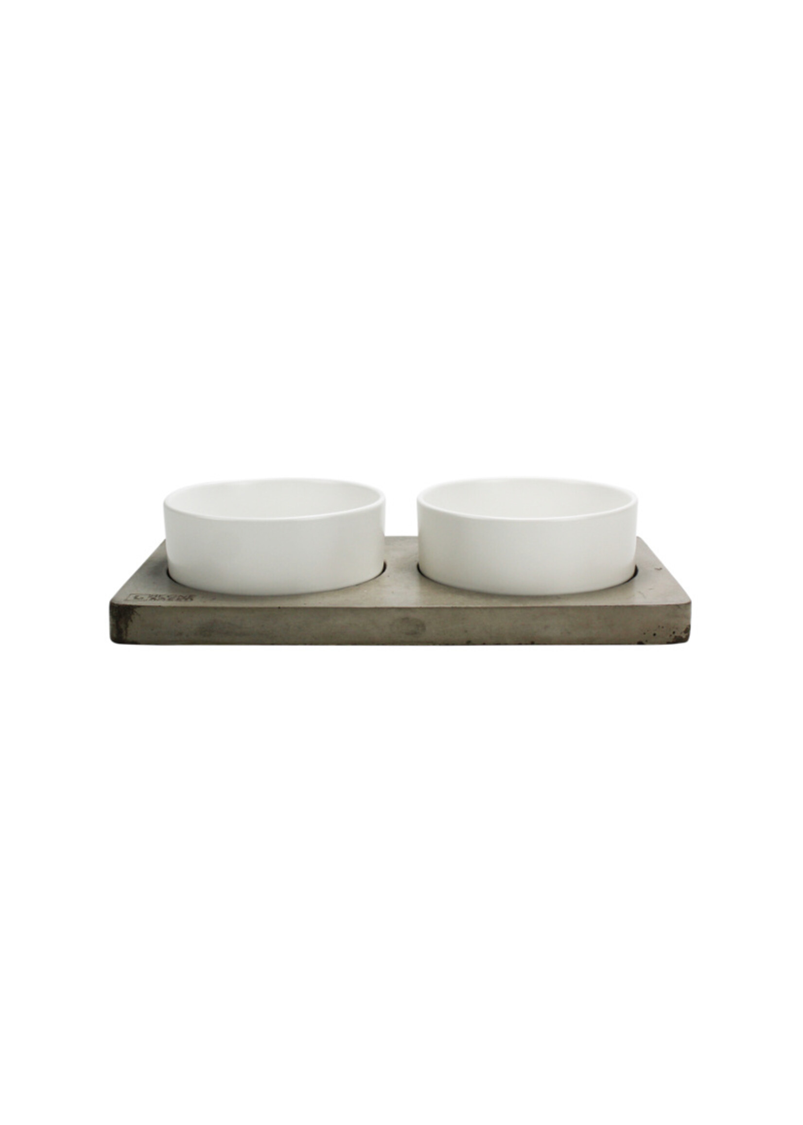 Be One Breed Be One Breed Concrete Diner w/Ceramic Bowls White