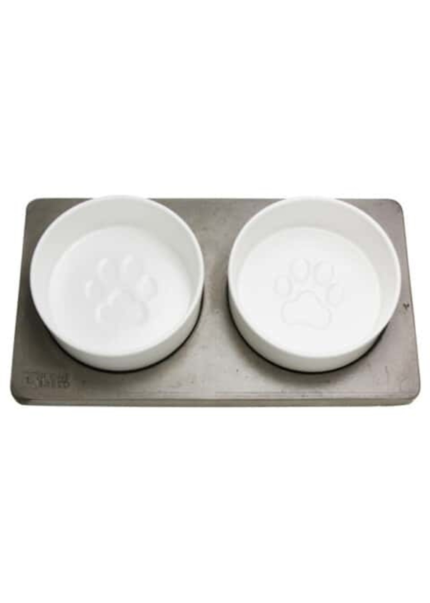 Be One Breed Be One Breed Concrete Diner w/Ceramic Bowls White