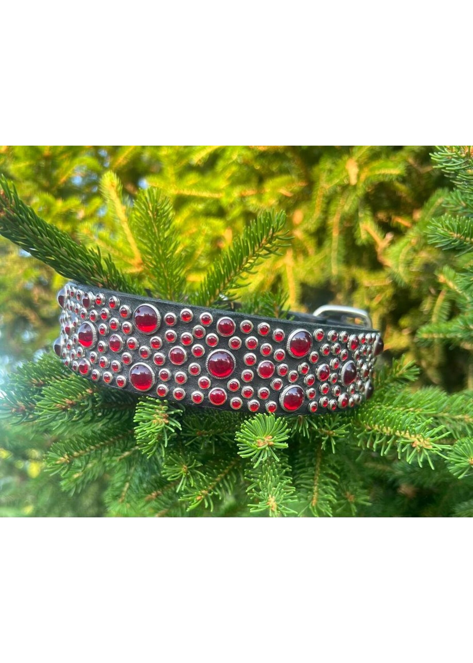 RN Design 1.5" Chunky Black / Red Siamese Stone 22"