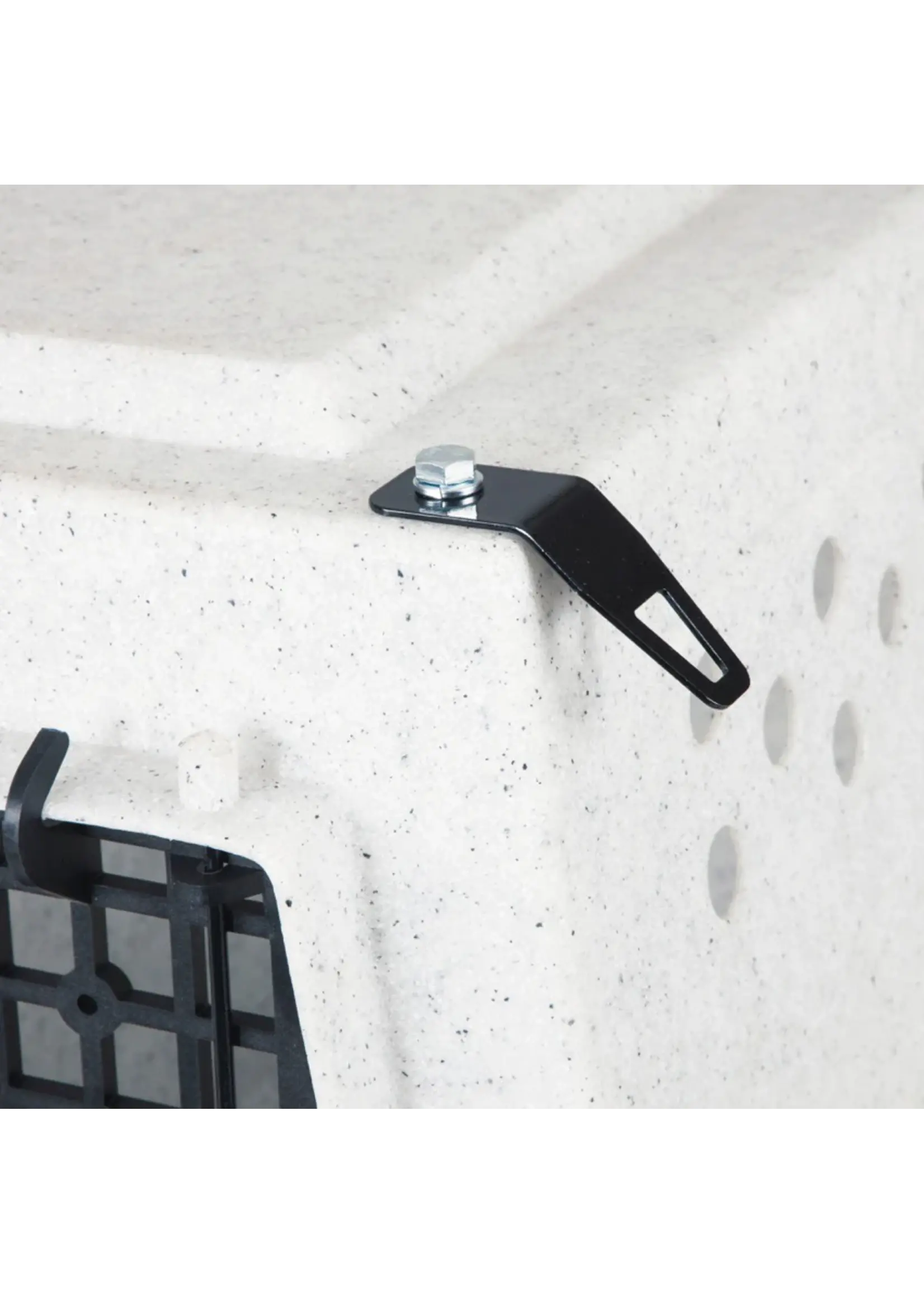 Ruff Land Ruff Land Tie-Down Kit Universal Bracket (T)