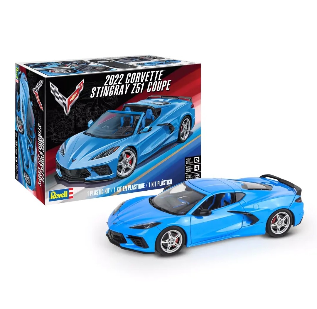 Revell Revell - 2022 Corvette Stingray Z51 Coupe