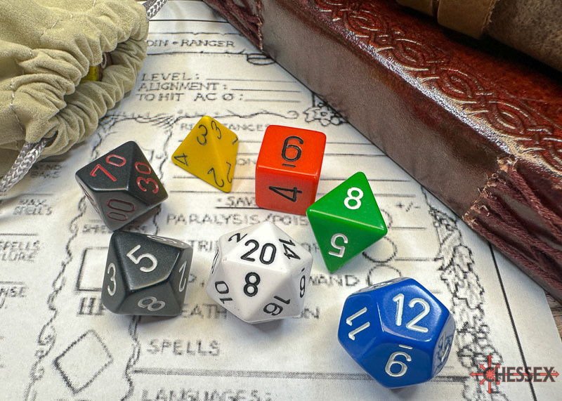 Chessex Chessex - Nostalgia Opaque GM and Beginner Player Polyhedral 7-Die Set
