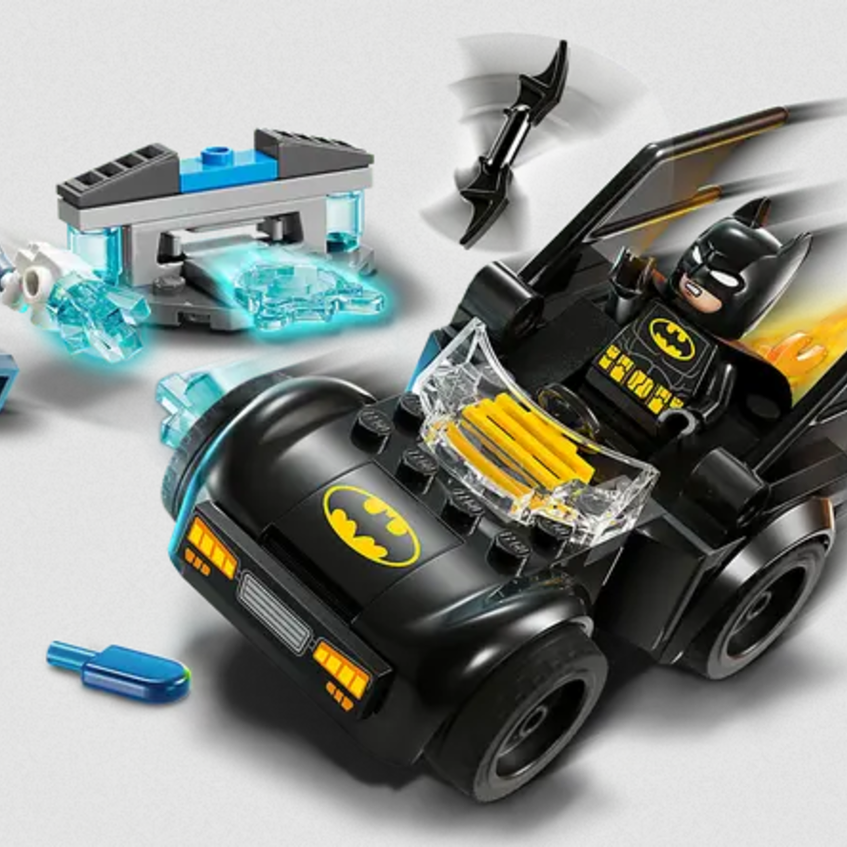 Lego Lego 76301 Batman - Batman™ et la Batmobile™ contre Mr. Freeze™