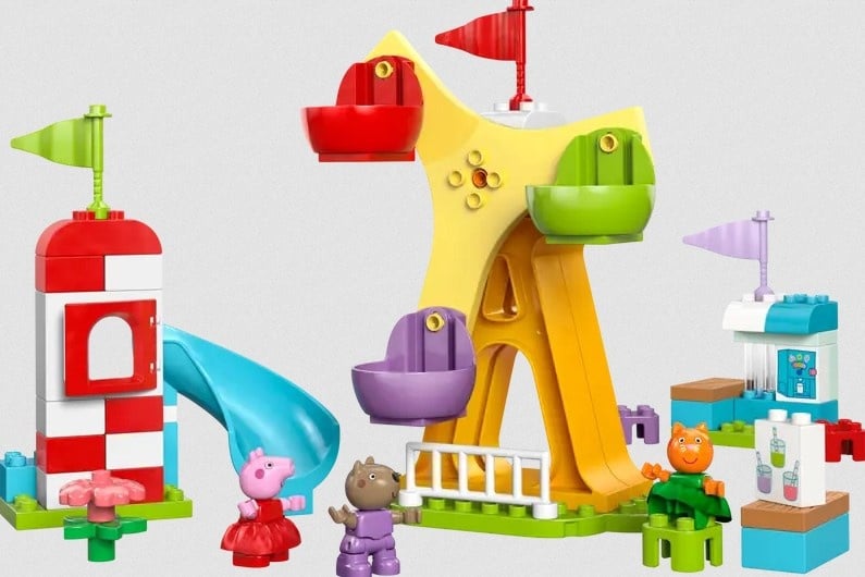 Lego Lego 10453  Peppa Pig - La fête foraine