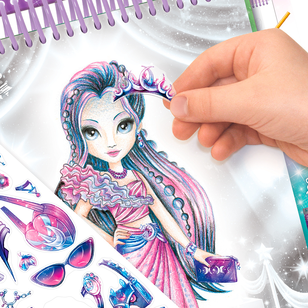 Gladius Nebulous Stars - Carnet de croquis créatif