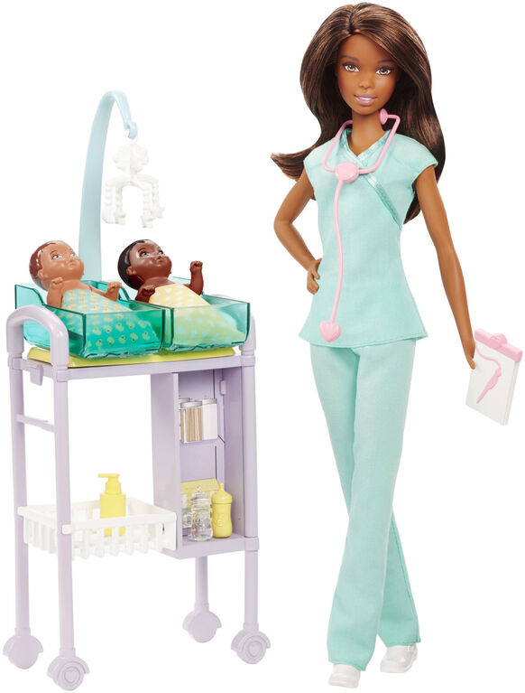 Mattel Barbie Pédiatre avec jumeaux