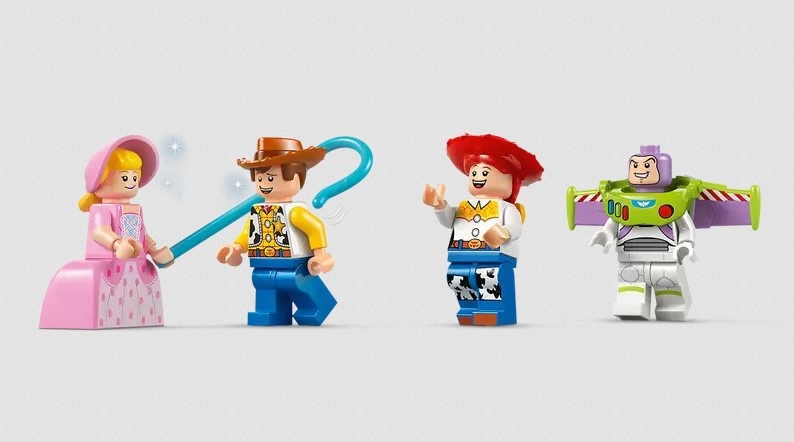 Lego Lego 43264 Disney - Le train en fête et la voiture RC de Toy Story