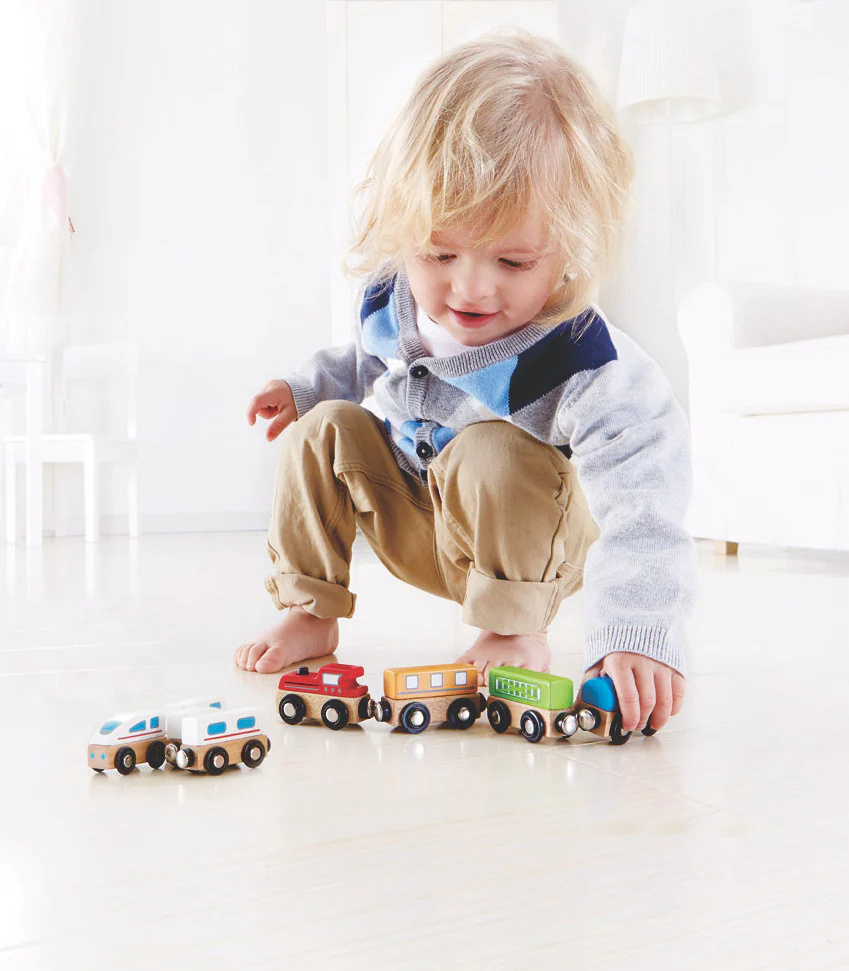 Hape Hape magnetic classic train