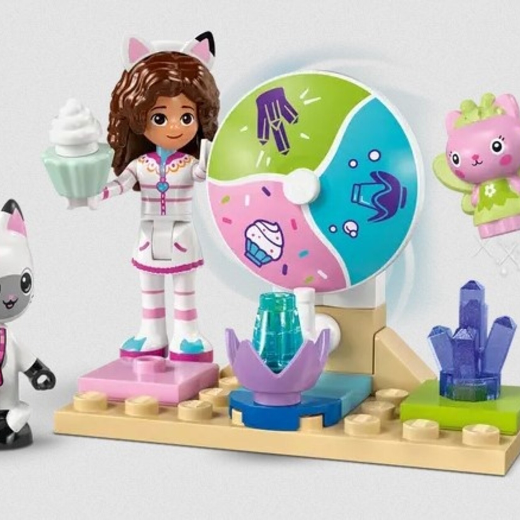 Lego Lego 11205 Gabby's Dollhouse - La montagne des friandises et le jardin de Fée Minette