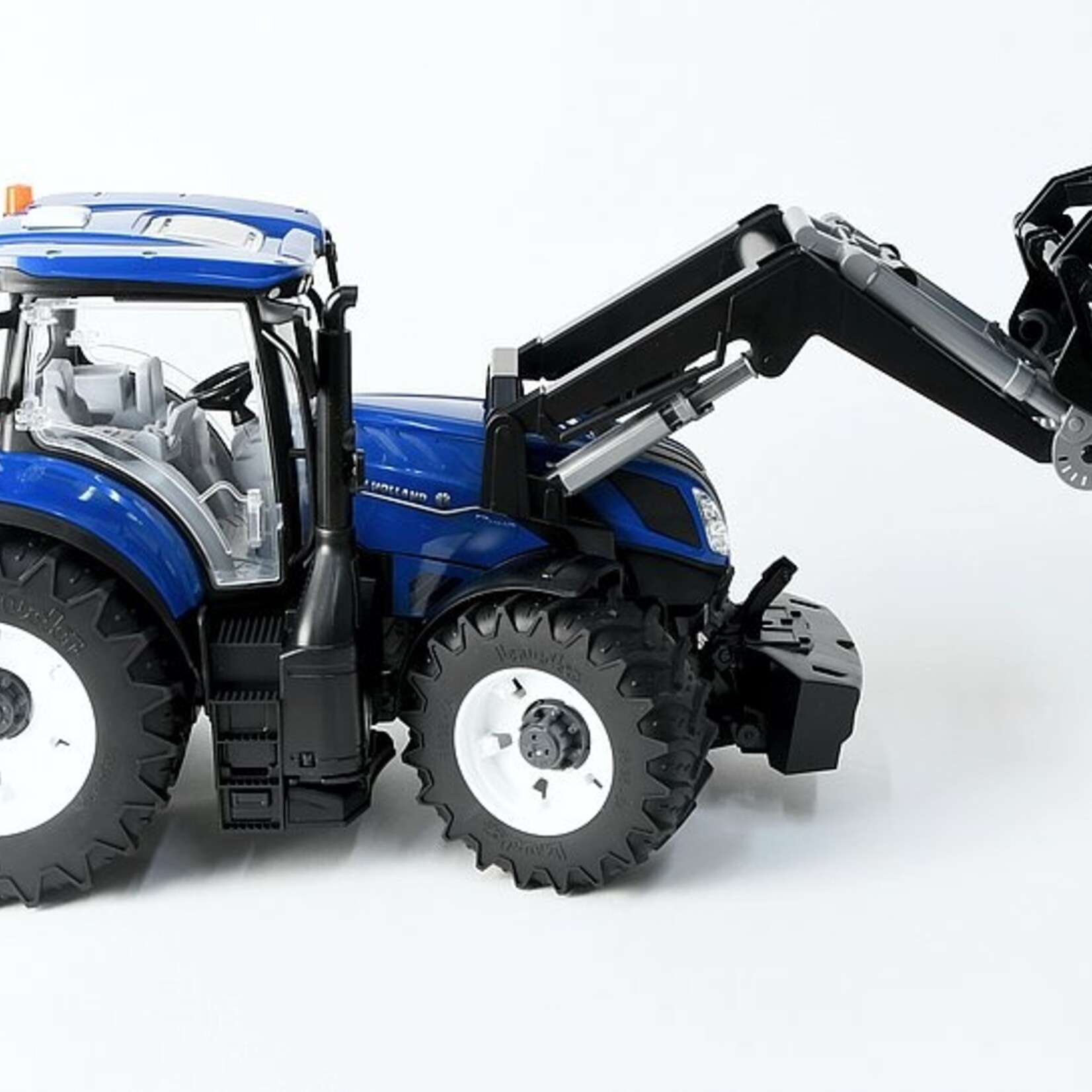 Bruder Bruder - New Holland T7-340HD With Front Loader